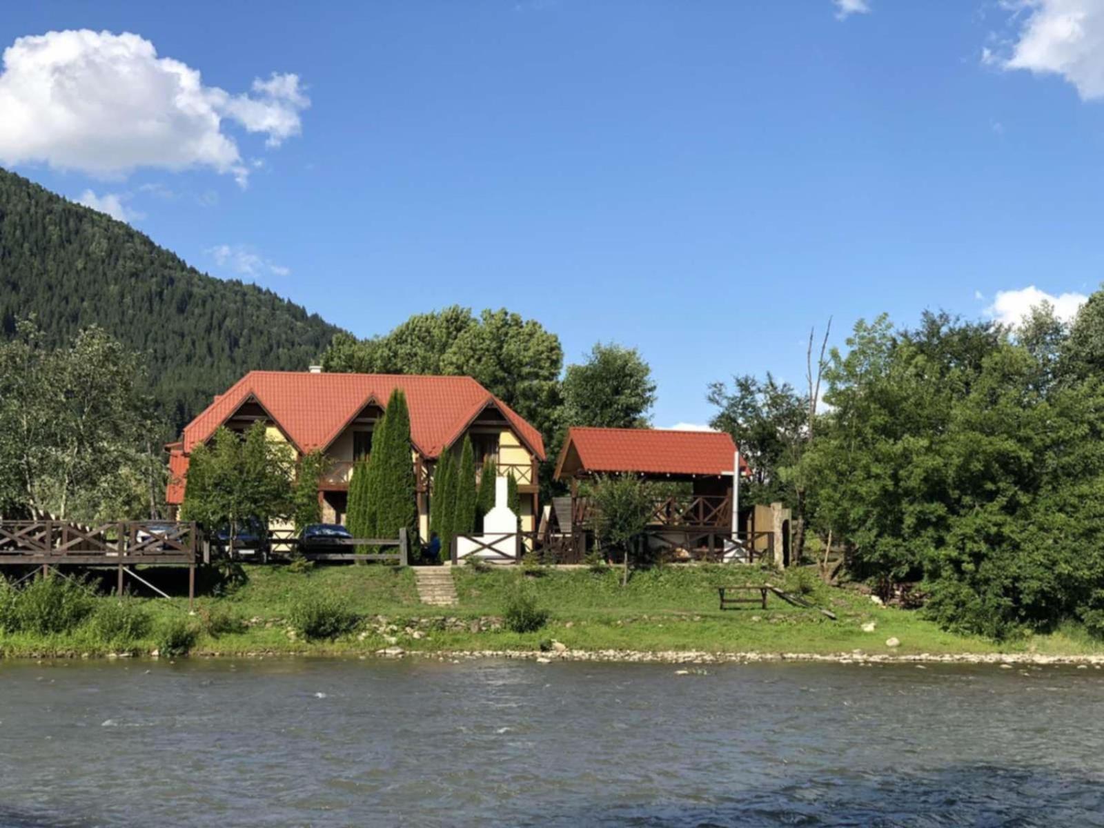 На Березі Черемошу Werchowyna Exterior foto