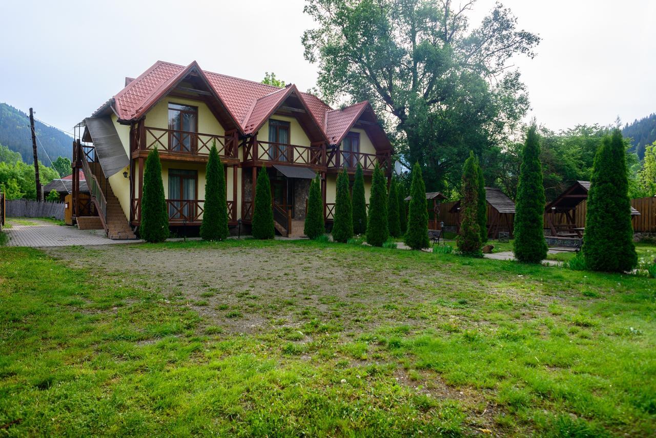 На Березі Черемошу Werchowyna Exterior foto